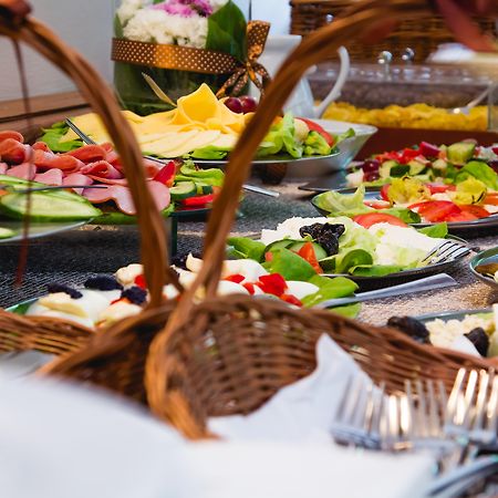 Hotel Diament Economy Gliwice Esterno foto