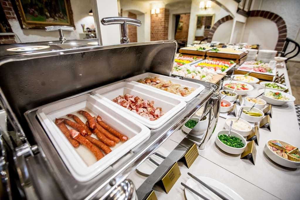 Hotel Diament Economy Gliwice Ristorante foto