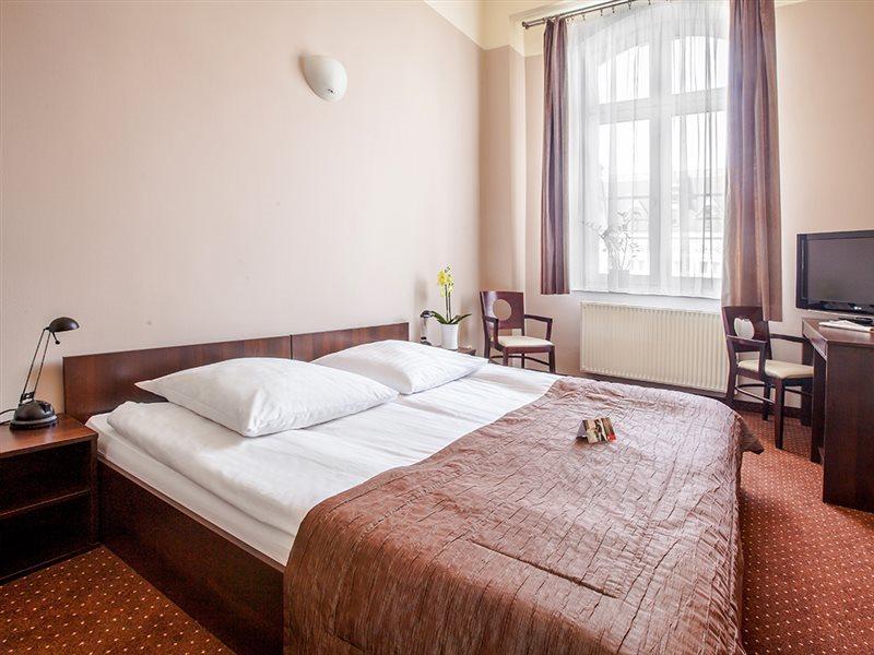 Hotel Diament Economy Gliwice Esterno foto