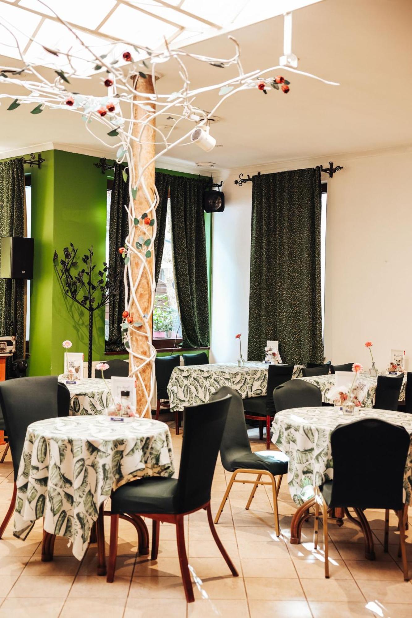 Hotel Diament Economy Gliwice Esterno foto