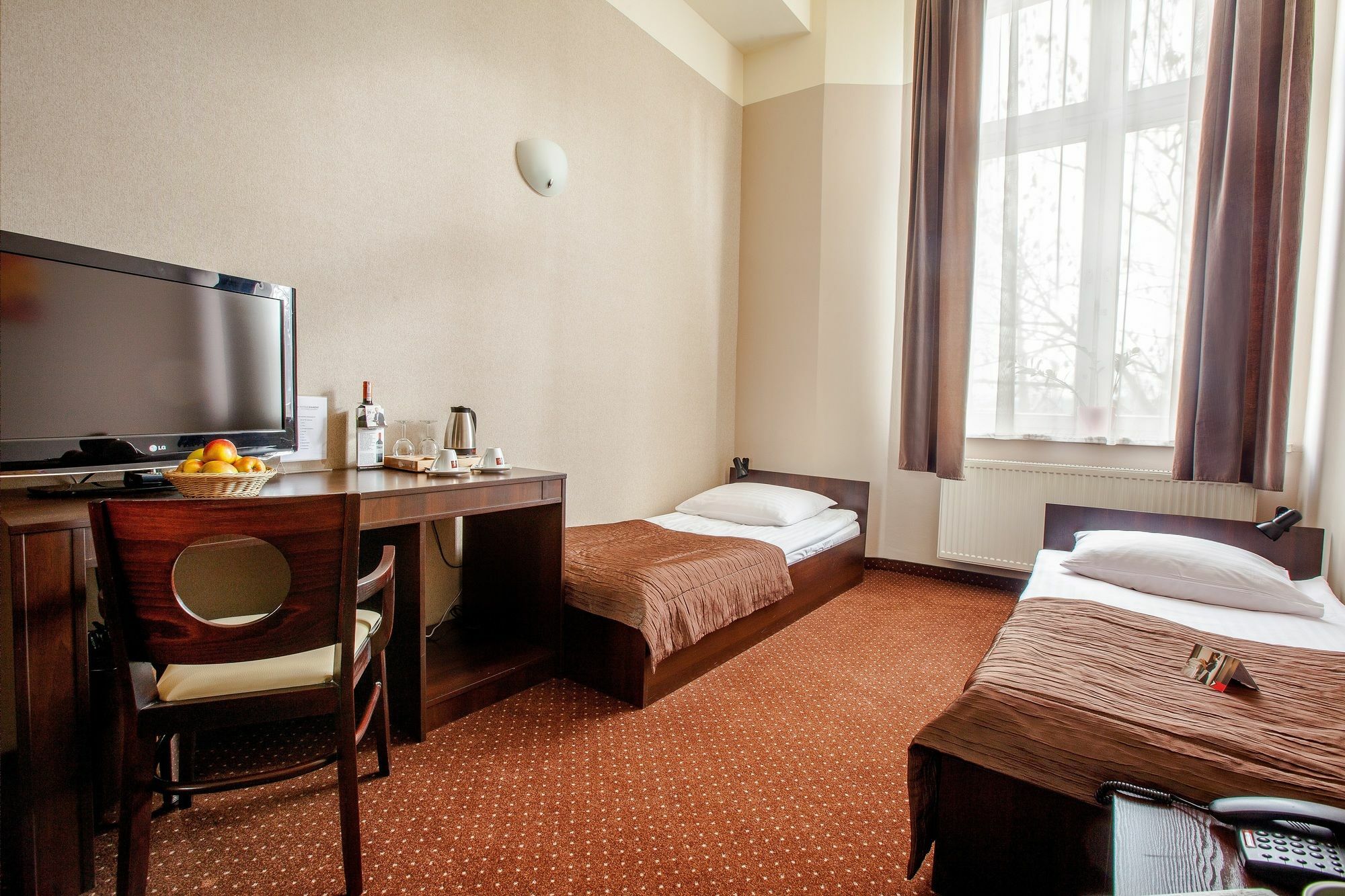 Hotel Diament Economy Gliwice Esterno foto